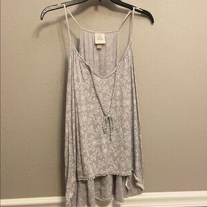 Knox Rose gray tank